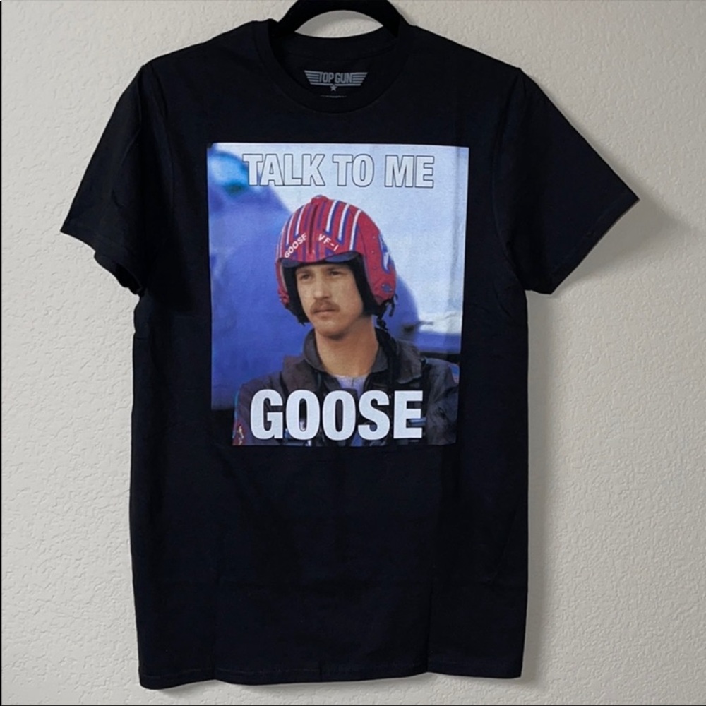Top Gun Black Shirt Talk to me Goose